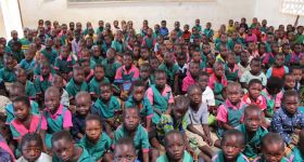Galerie de photos: Waweh Education: IMG_0457