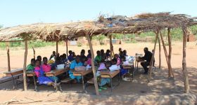 Galerie de photos: Waweh Education: IMG_0661
